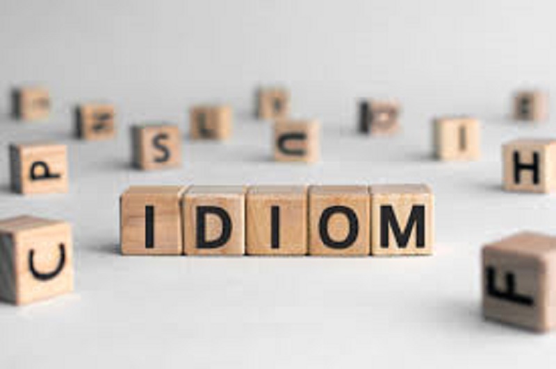 Có thể dùng idiom trong viết thư chính thức được không?
